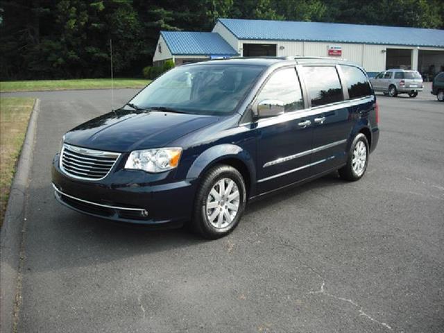 2012 Chrysler Town and Country 4WD Crew Cab SWB S