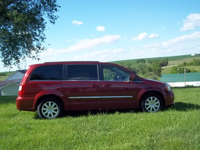 2012 Chrysler Town and Country 3.5