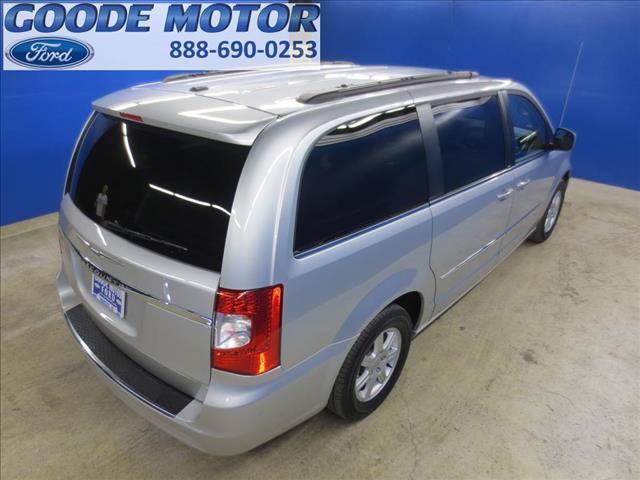 2012 Chrysler Town and Country 3.5