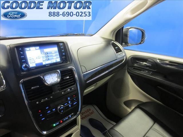 2012 Chrysler Town and Country 3.5