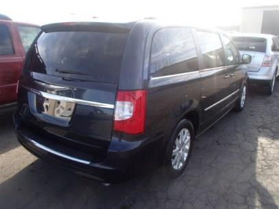 2013 Chrysler Town and Country 3.5