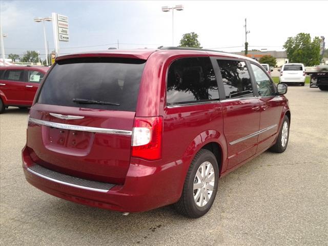 2013 Chrysler Town and Country ST SLT SXT Power Wagon Lar