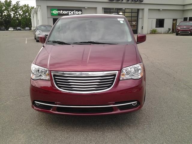 2013 Chrysler Town and Country ST SLT SXT Power Wagon Lar