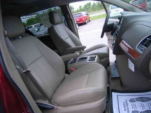 2013 Chrysler Town and Country 3.5