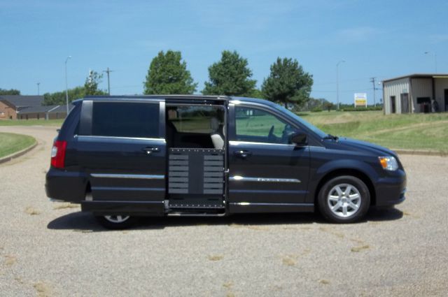 2013 Chrysler Town and Country 3.5