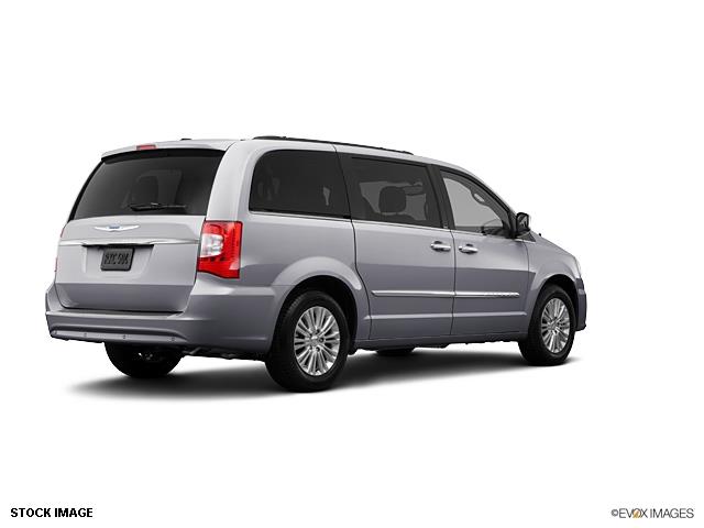 2013 Chrysler Town and Country 3.5