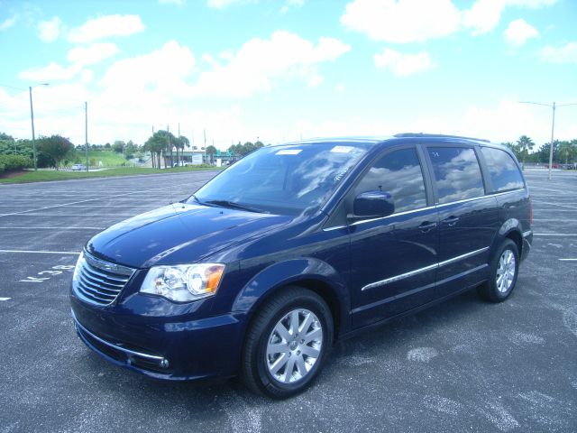 2013 Chrysler Town and Country 3.5