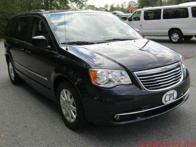 2013 Chrysler Town and Country 3.5