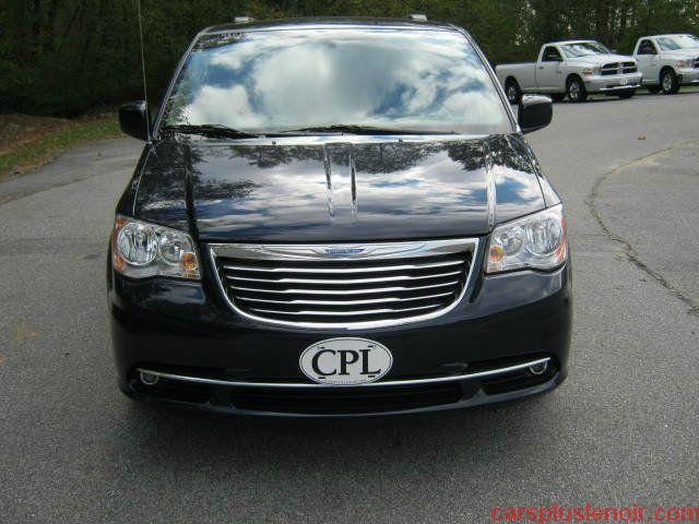 2013 Chrysler Town and Country 3.5