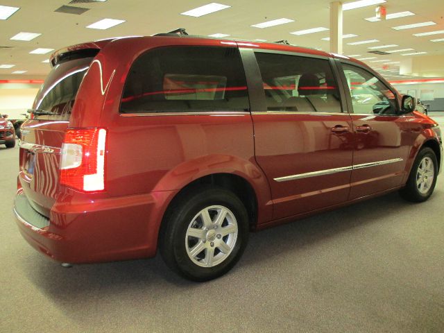 2013 Chrysler Town and Country 3.5