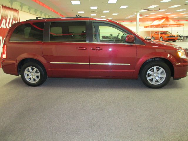 2013 Chrysler Town and Country 3.5