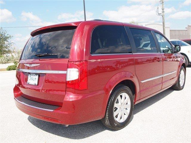 2013 Chrysler Town and Country 3.5