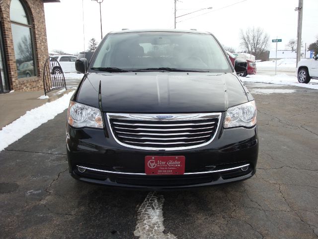 2013 Chrysler Town and Country 3.5