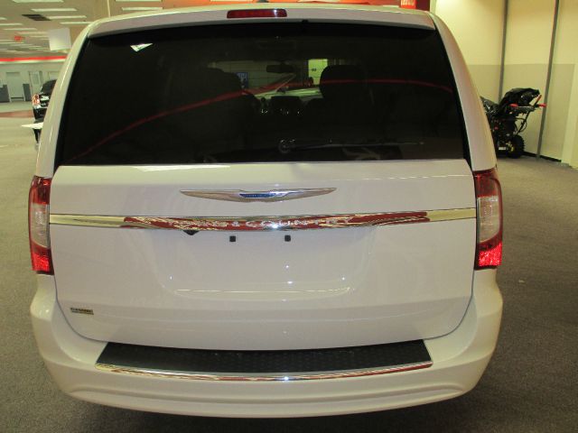 2013 Chrysler Town and Country 3.5