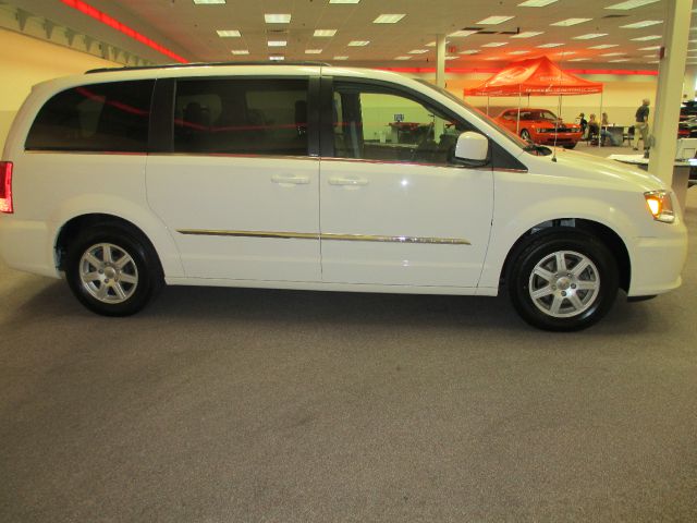 2013 Chrysler Town and Country 3.5