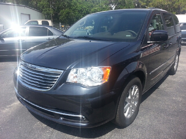 2013 Chrysler Town and Country 3.5