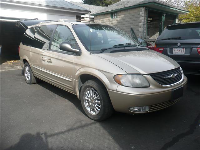 2001 Chrysler Town and Country Black Ops Edition