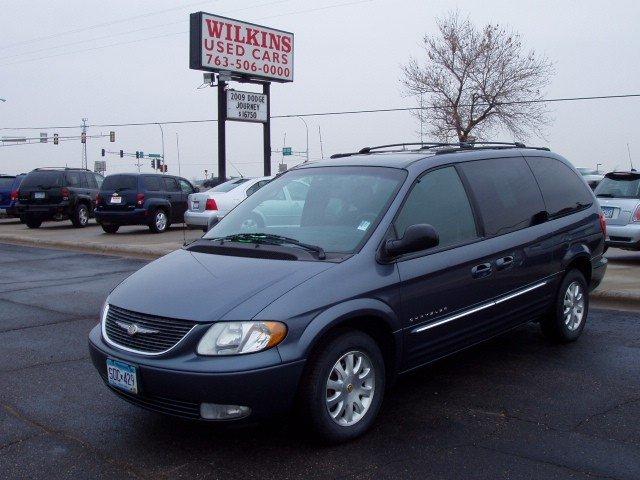 2001 Chrysler Town and Country Rubic