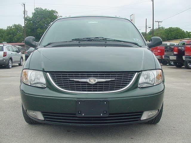 2001 Chrysler Town and Country SLT 25