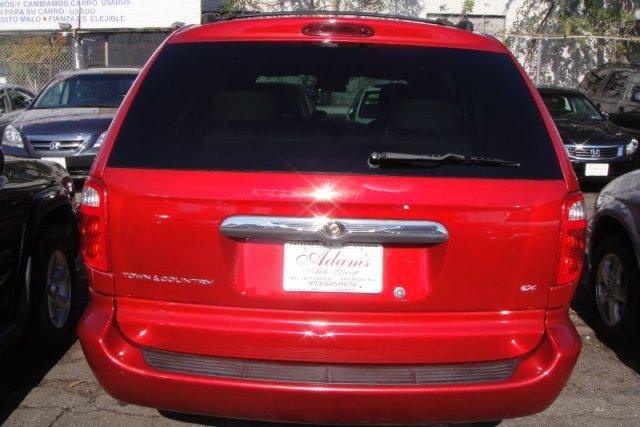 2003 Chrysler Town and Country Open-top