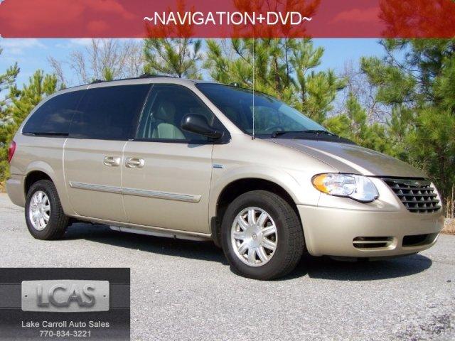 2005 Chrysler Town and Country 3.5