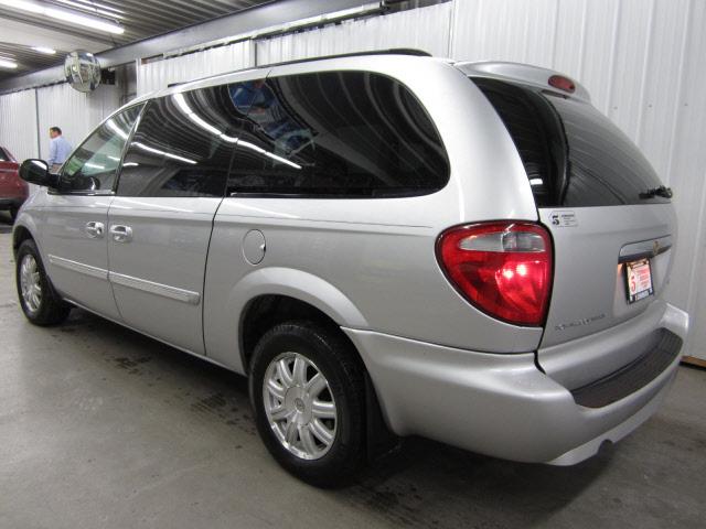 2007 Chrysler Town and Country 3.5