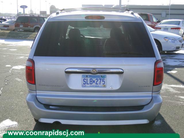 2007 Chrysler Town and Country 3.5