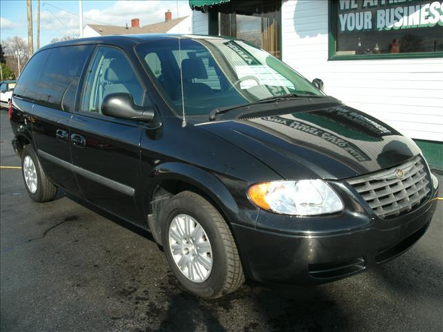 2007 Chrysler Town and Country V6 CXL