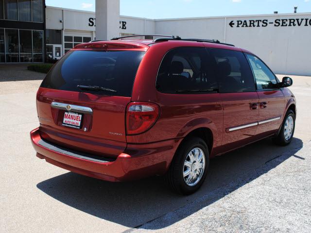 2007 Chrysler Town and Country 3.5