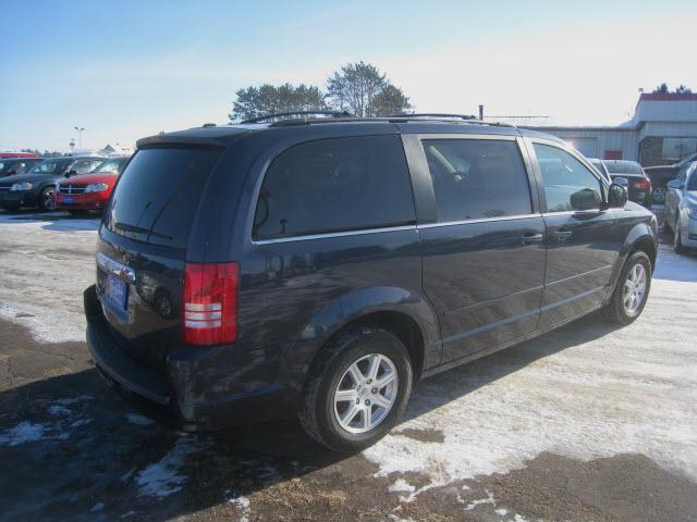 2008 Chrysler Town and Country 3.5