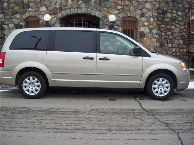 2008 Chrysler Town and Country Elk Conversion Van