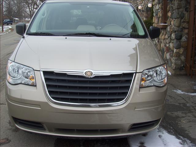 2008 Chrysler Town and Country Elk Conversion Van