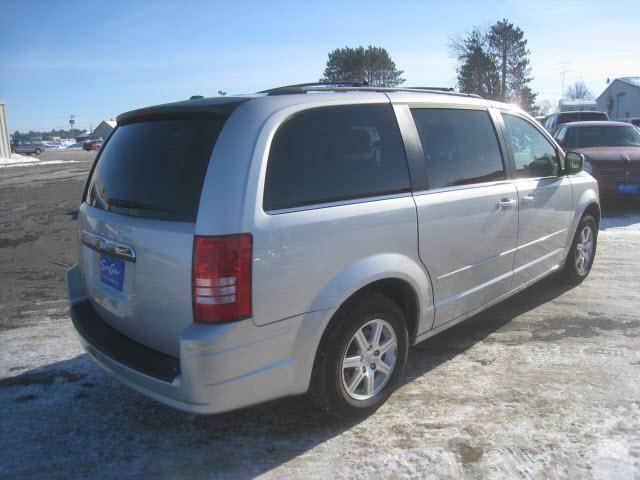 2008 Chrysler Town and Country 3.5