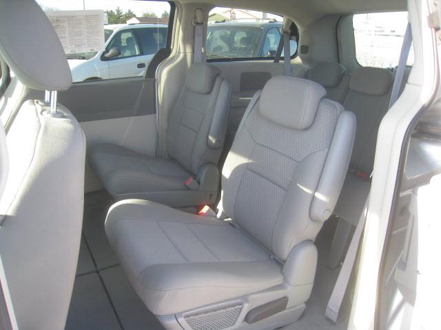 2008 Chrysler Town and Country 3.5