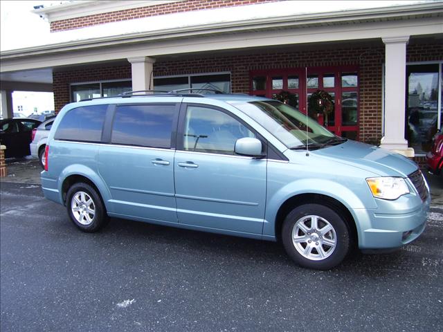 2008 Chrysler Town and Country 3.5