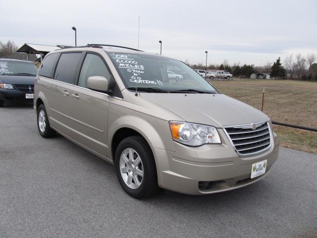 2008 Chrysler Town and Country AWD 4dr Tech/entertainment Pkg SUV