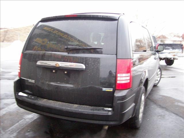 2008 Chrysler Town and Country Elk Conversion Van