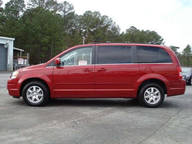 2008 Chrysler Town and Country 3.5