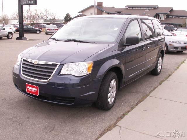 2008 Chrysler Town and Country Elk Conversion Van