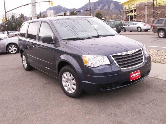 2008 Chrysler Town and Country Elk Conversion Van