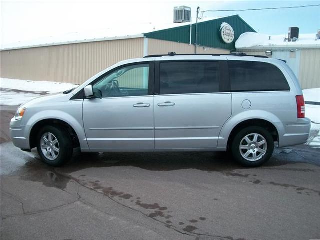 2008 Chrysler Town and Country 3.5