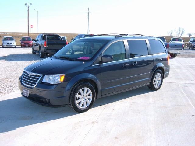 2008 Chrysler Town and Country 3.5