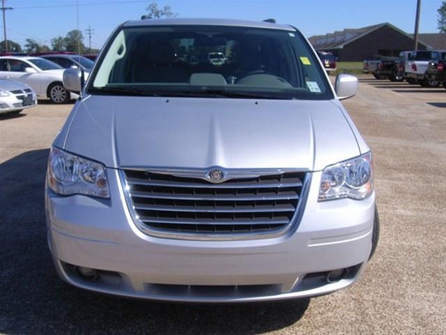 2008 Chrysler Town and Country 3.5