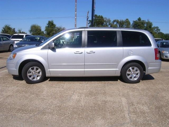 2008 Chrysler Town and Country 3.5