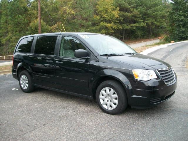 2008 Chrysler Town and Country Elk Conversion Van