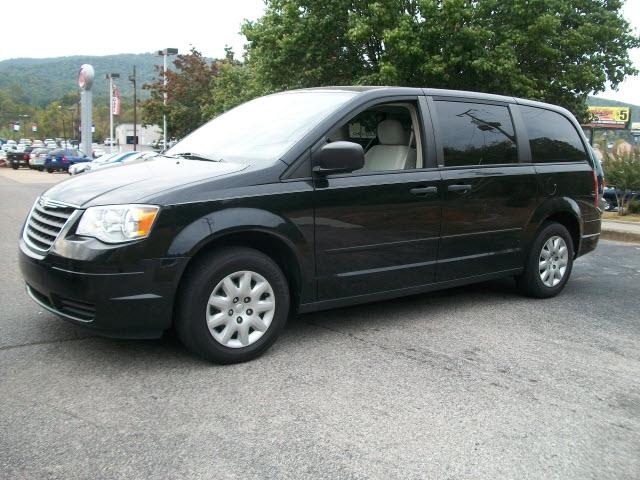 2008 Chrysler Town and Country Elk Conversion Van