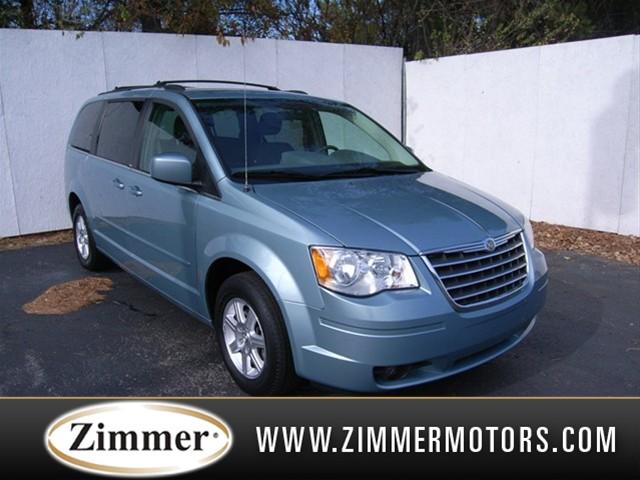 2008 Chrysler Town and Country 3.5