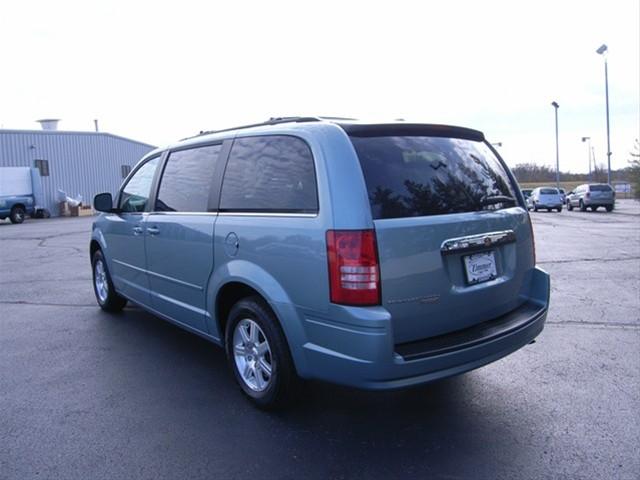 2008 Chrysler Town and Country 3.5