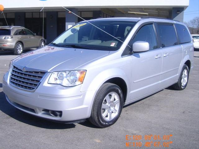 2008 Chrysler Town and Country 3.5