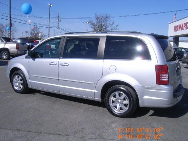 2008 Chrysler Town and Country 3.5